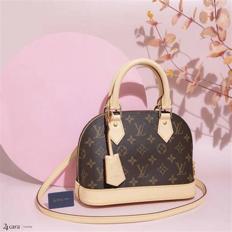 louis vuitton purse alma|Louis Vuitton Alma handbag monogram.